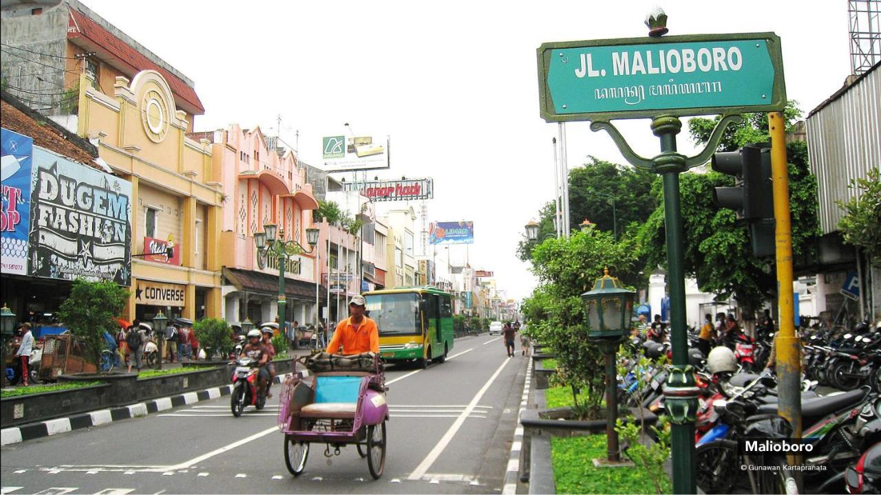 D'Talent Hotel Jogyakarta Zewnętrze zdjęcie